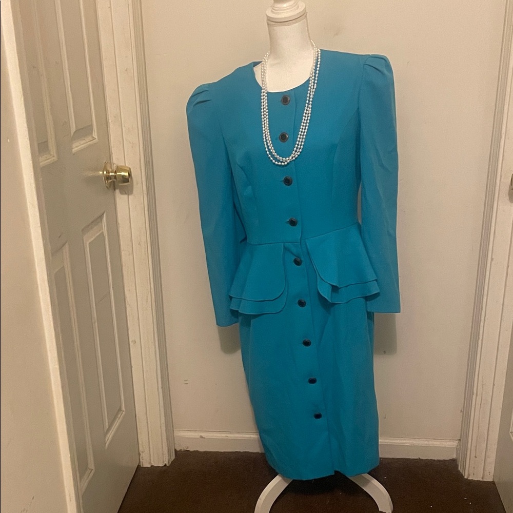 Elegant Blue Button-Up Dress